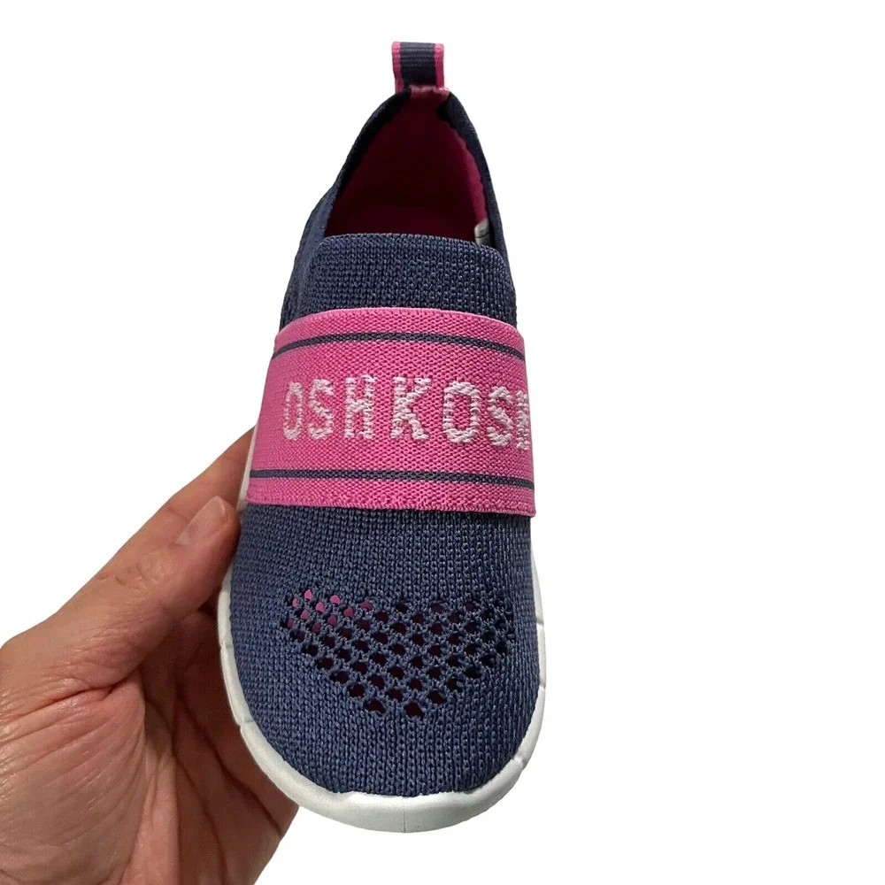 OshKosh Toddler Girls Slip on Knit Sneaker Size 9‎ Navy Blue-Pink Lightweight